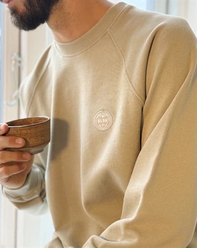 Elsk - Globe Mens Raglan Sweatshirt - Sand Stone 